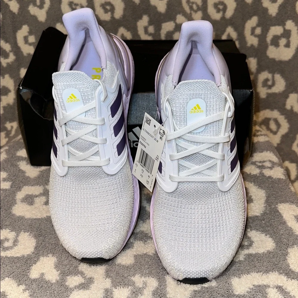 Adidas Ultraboost 20 W in EGO762 Sneakers 👟 👟 New 🆕 & Never Worn 😍😍 - Picture 13 of 17